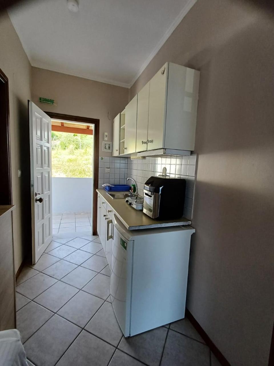 Eleana And Appartement