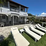 Eleana Apartments And Studios